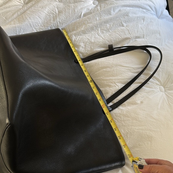 🖤🖤 The Row - Picture 15 of 16